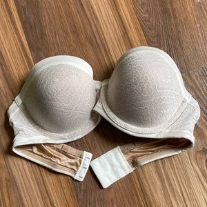 AMBRIELLE strapless bra 36B